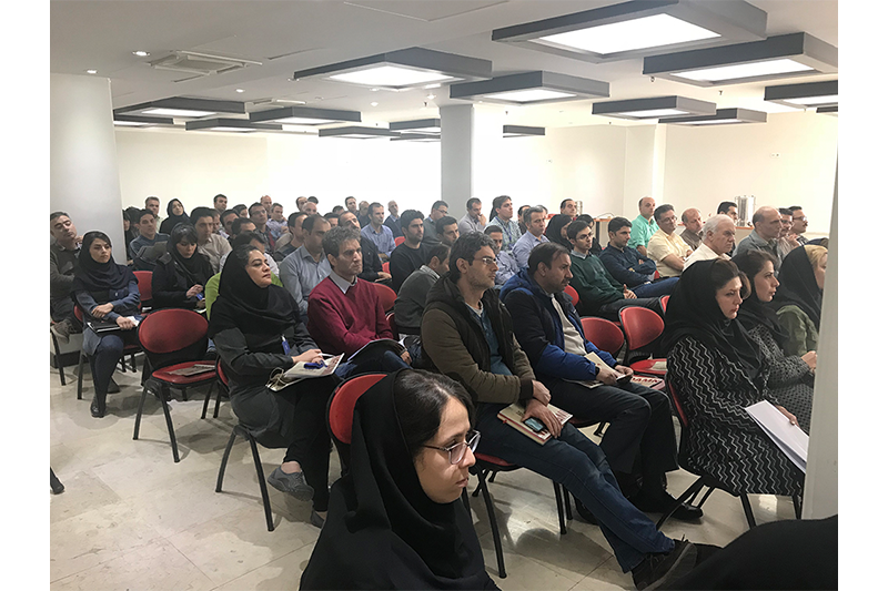 برگزاری دوره آموزشی "آشنایی با مبانی و الزامات استاندارد" برای مدیران میانی موننکو ایران